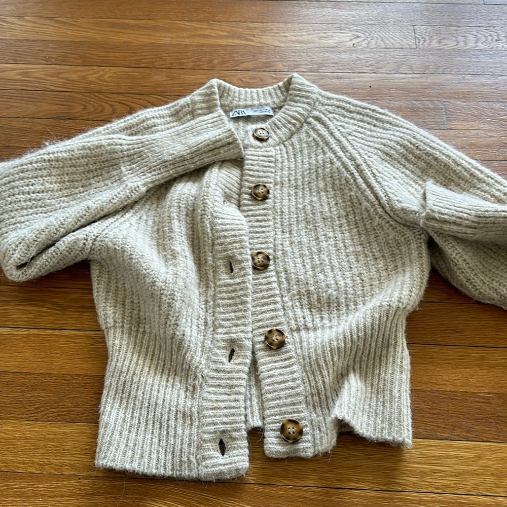 Zara Cable Knit Button Down Sweater